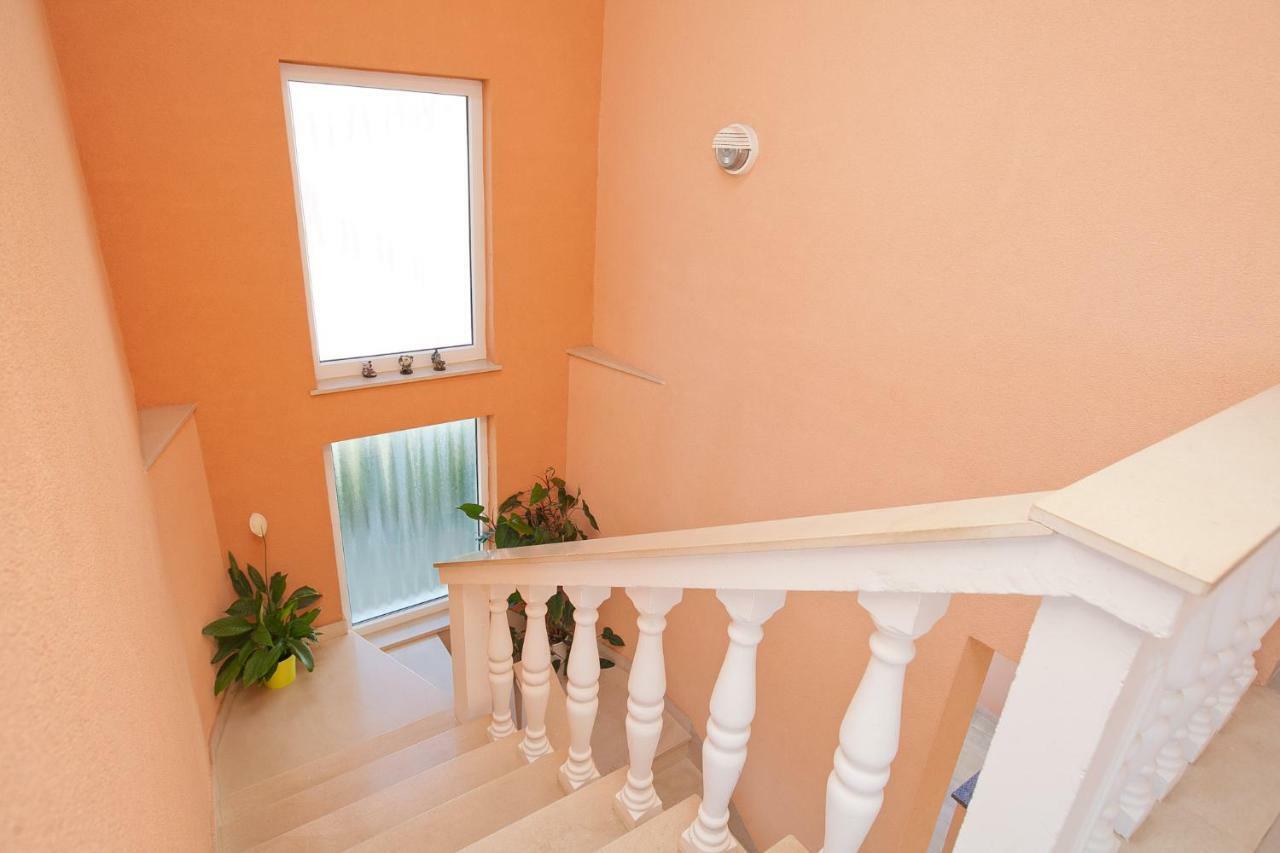 Apartmani Stipe Zara Esterno foto