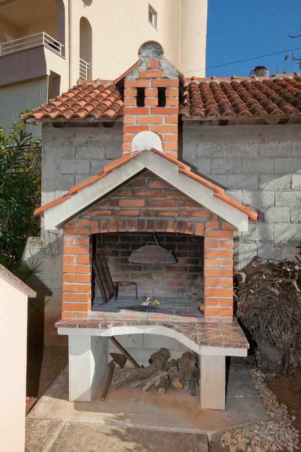 Apartmani Stipe Zara Esterno foto