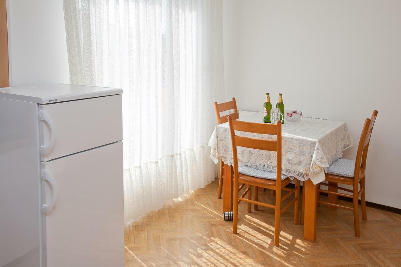 Apartmani Stipe Zara Esterno foto